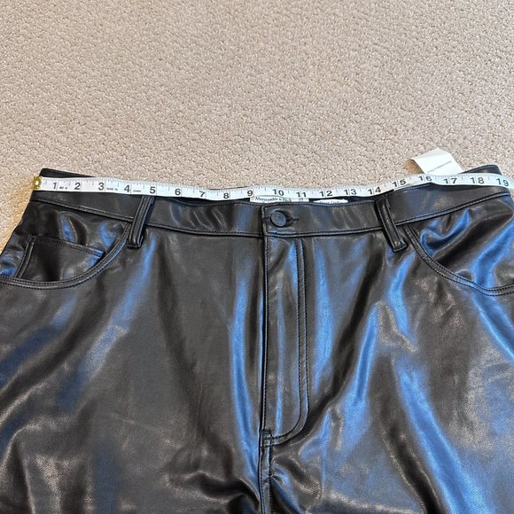 Abercrombie & Fitch Pants Vegan Leather Ankle Straight Ultra High Sz 18S/P Curve - Picture 7 of 12